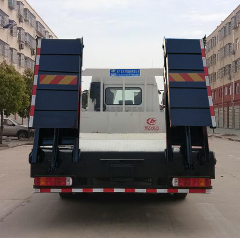 国六解放平板运输车