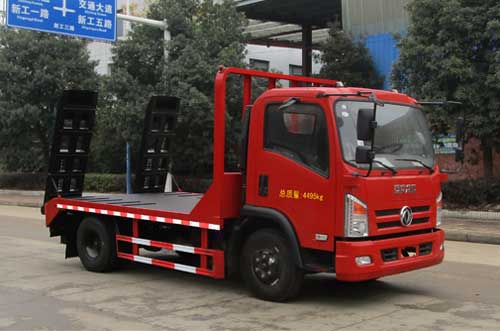 国六东风多利卡平板运输车