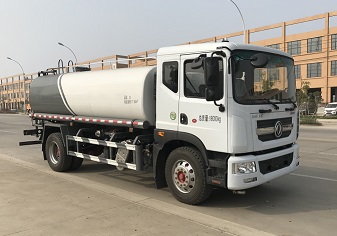 国六东风多利卡D9洒水车