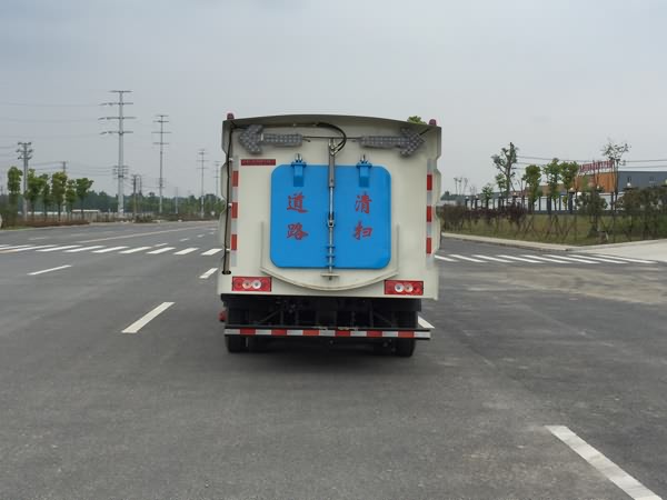 江特牌JDF5070TSLB5型扫路车