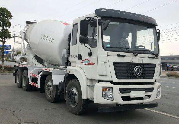 东风前四后八混凝土搅拌运输车