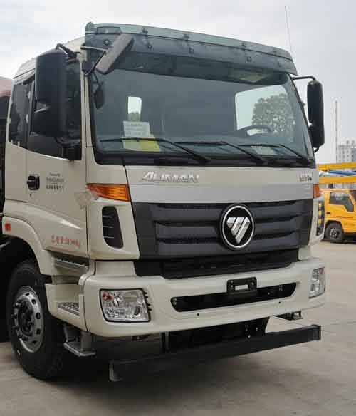 福田前四后八混凝土搅拌运输车