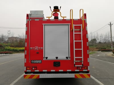 江特牌JDF5160GXFPM70/D6型泡沫消防车